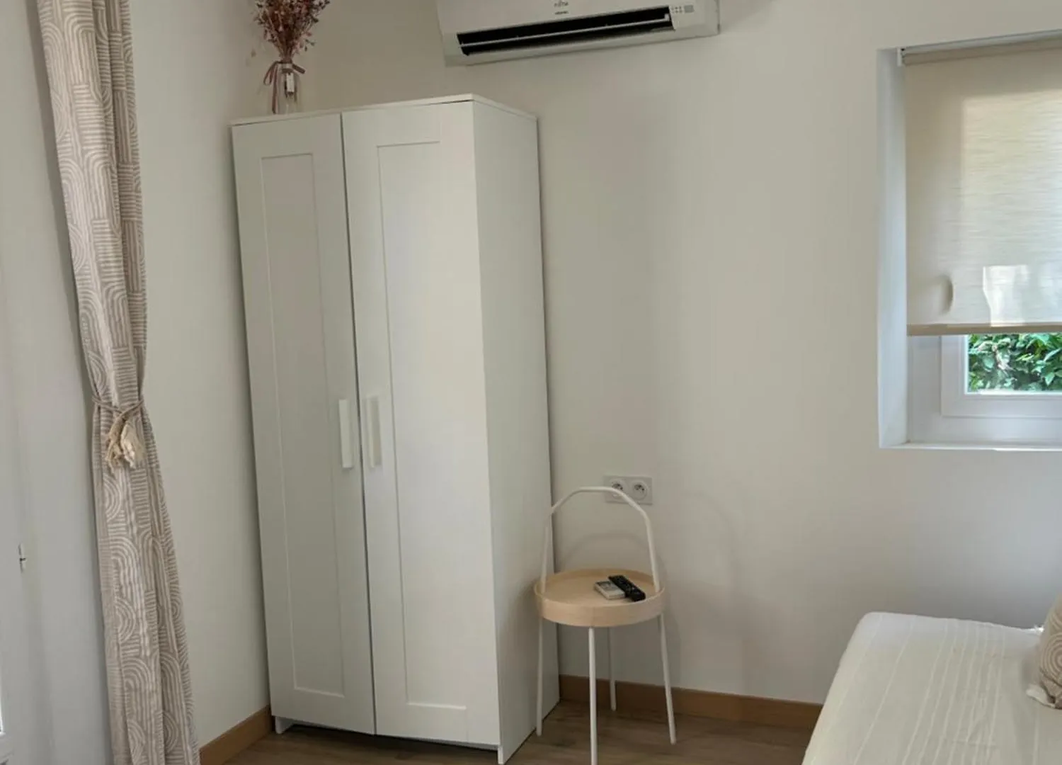 Apartament Studio Independant Avec Jardin Pertuis Francja